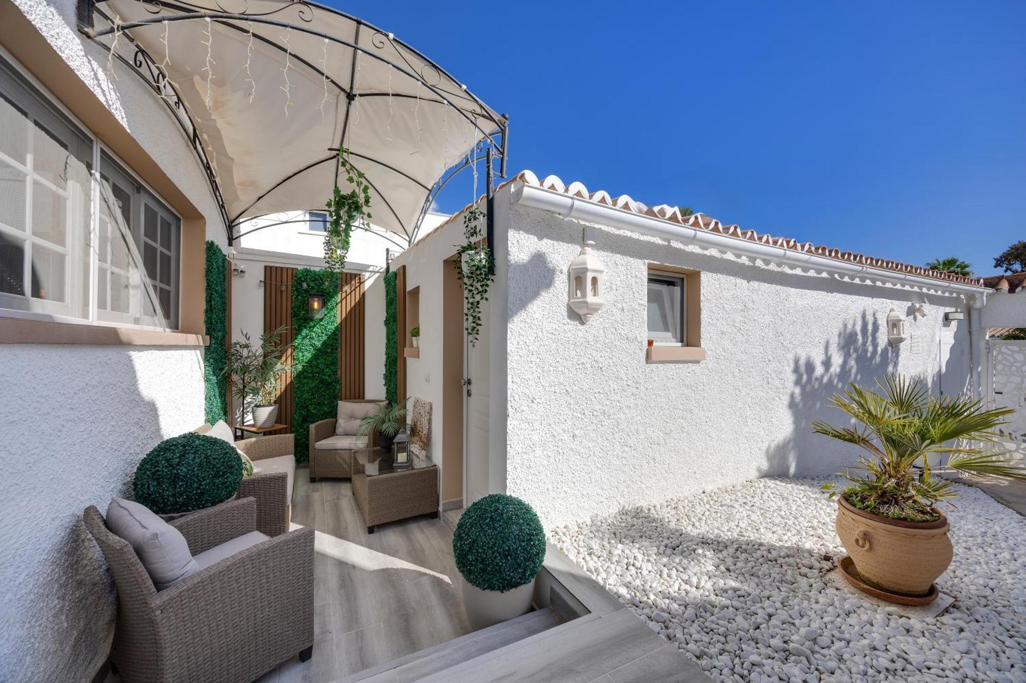 Villa Casacara Marbella Beachside Costabella -Spain Exterior foto